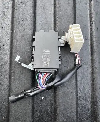 Toyota Hilux (AN120, AN130) Gateway control module 8910071011 50134065