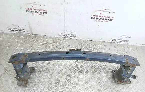 Mazda 5 Front bumper cross member