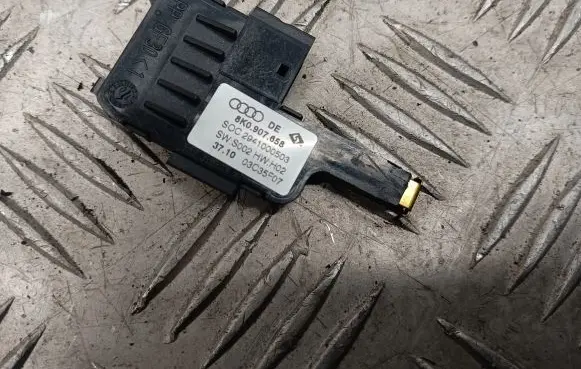 Audi A4 S4 B8 8K Air quality sensor 8K0907658