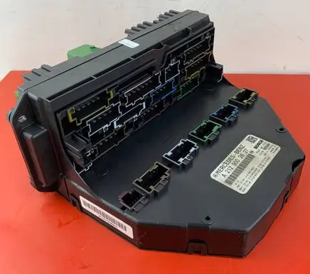 Mercedes-Benz E W212 SAM control unit A2129002627