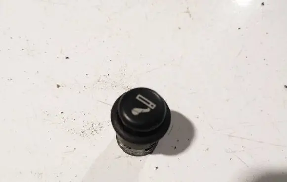Volkswagen Golf IV Cigarette lighter 