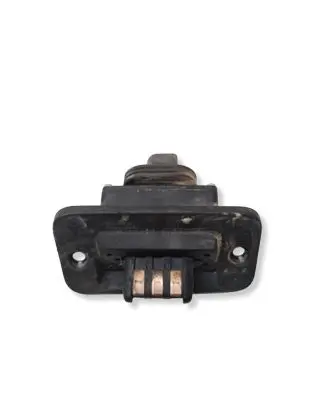 Volkswagen Caddy Sliding door lock 2K0907438