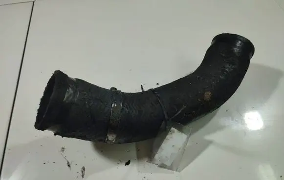 Mitsubishi Outlander Intercooler hose/pipe