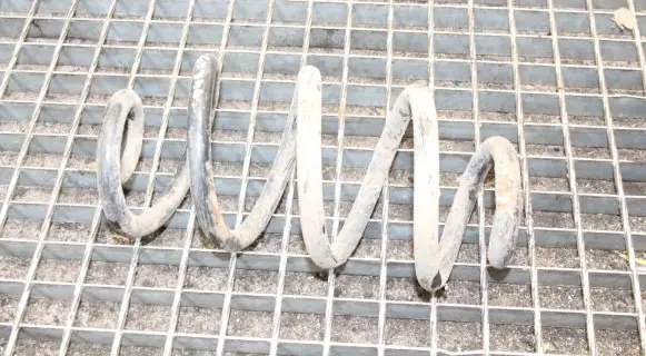 Nissan X-Trail T31 Rear coil spring