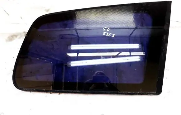 Hyundai Trajet Rear side window