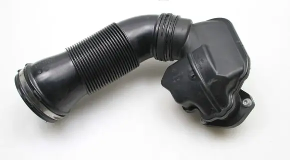 Volkswagen Golf VII Brake vacuum hose/pipe 05E129654B