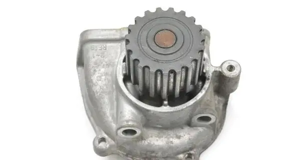 Mazda 6 Water pump RF1G