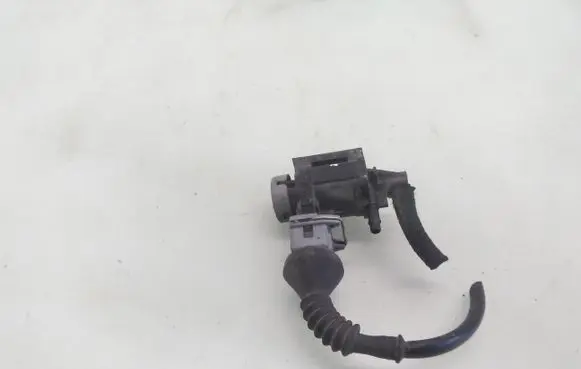 Skoda Superb B5 (3U) Turbo solenoid valve 1J0906283