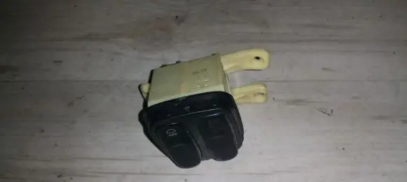 Mazda Xedos 6 Fog light switch 