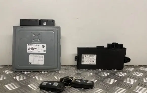 BMW 3 E92 E93 Engine ECU kit and lock set 7567362 6943814