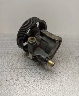 Citroen C5 Power steering pump 9628431380