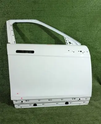 Land Rover Evoque II Front door 