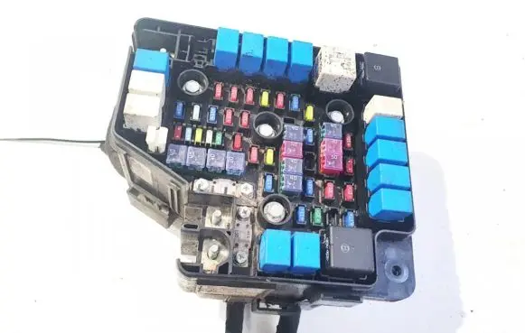 Hyundai Santa Fe Fuse box set