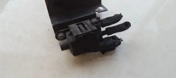 Renault Espace III Turbo solenoid valve 7700861642