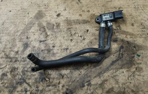 Lancia Delta III Exhaust gas pressure sensor 55200301 0281002784