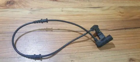 Mercedes-Benz A W168 ABS brake wheel speed sensor 0265006367