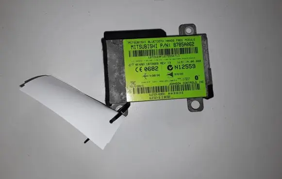 Mitsubishi Outlander Bluetooth control unit module