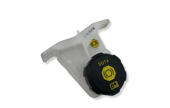 Hyundai Ioniq 5 Brake fluid reservoir