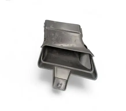Cabin air duct channel