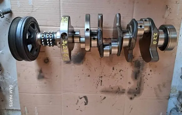 Mercedes-Benz CLK A209 C209 Crankshaft R11215