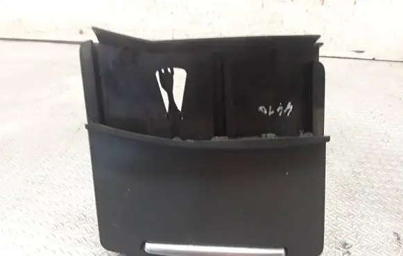 Audi A6 S6 C6 4F Car ashtray 4F1857951