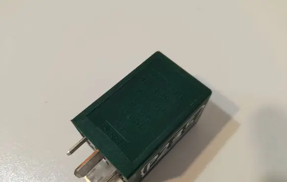 Ford Mondeo MK I Other relay 93BG8C616AA