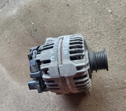 Seat Ibiza III (6L) Generator/alternator 037903025M 0124325013