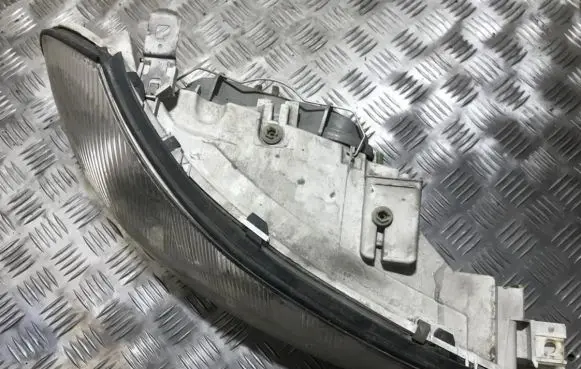 Ford Mondeo MK II Headlight/headlamp 98bg13k060aa 1305219078
