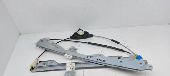 Nissan X-Trail T31 Front window lifting mechanism without motor