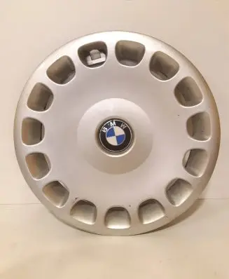 BMW 5 E39 R15 wheel hub/cap/trim 36131093324