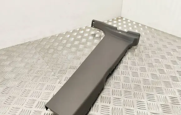 (B) pillar trim (bottom)