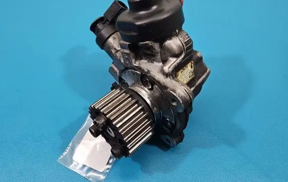 Audi A4 S4 B8 8K Fuel injection high pressure pump 0445010507 IMPRK1531066