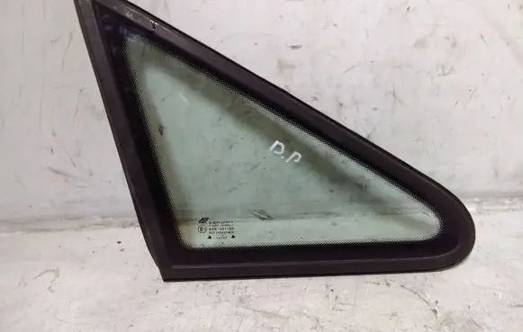 Ford Galaxy Front triangle window/glass 