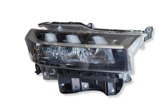 Suzuki SX4 S-Cross Headlight/headlamp 3510063T01