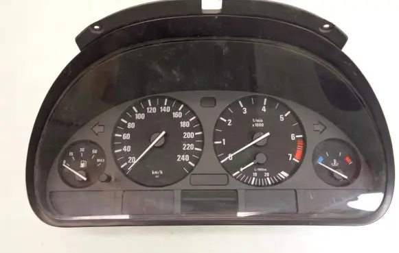 BMW 5 E39 Speedometer (instrument cluster) 62118381195