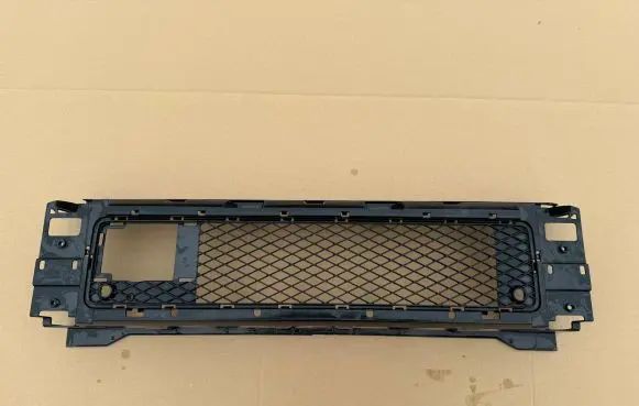 Mercedes-Benz G W463 2nd Gen Front bumper lower grill A4638851100 0SBRA00924