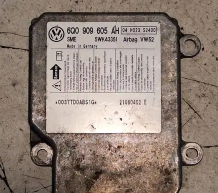 Volkswagen Caddy Airbag control unit/module 5WK43351 6Q0909605AH 21060402E