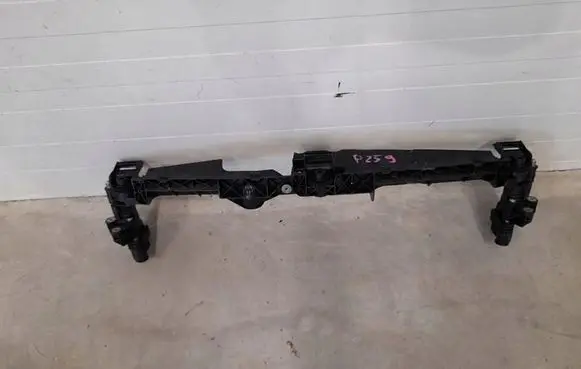 Mercedes-Benz E W212 Top upper radiator support slam panel 1234