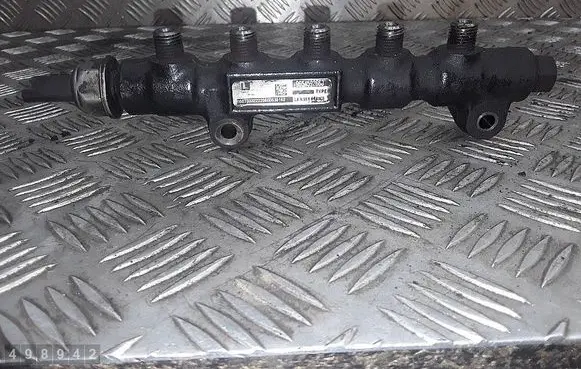 Ford Focus Fuel main line pipe 9654592680