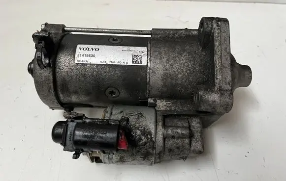 Volvo V60 Starter motor 31419530