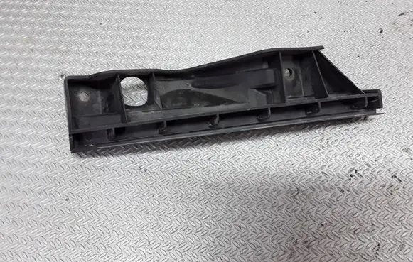 Volkswagen Touran I Front bumper mounting bracket 1T0807889A