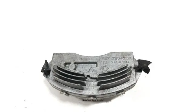BMW 3 E92 E93 Heater blower fan relay 985464F 985464H