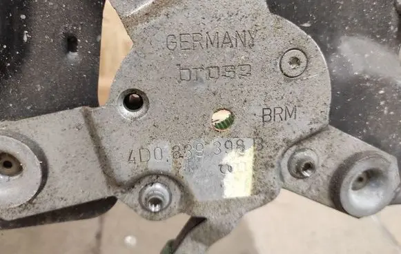 Audi A8 S8 D2 4D Rear window lifting mechanism without motor 4D0839398