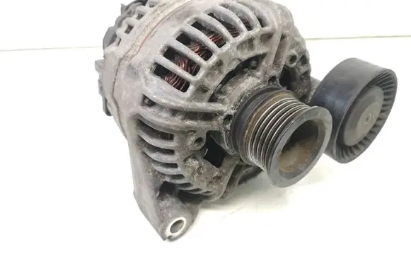 BMW 5 E60 E61 Generator/alternator 7519721 751972103 7521135