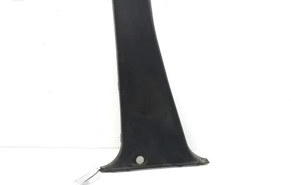 (B) pillar trim (bottom)