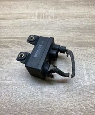 Renault Megane I Glow plug pre-heat relay 7700107794
