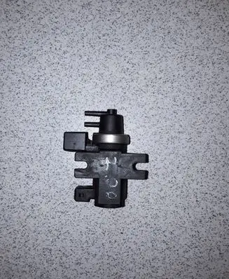 BMW 3 E46 Starter motor/solenoid 2247906
