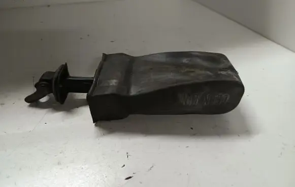 Volkswagen Tiguan Front door check strap stopper 5N0837267