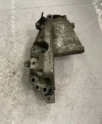 Renault Master III Engine mounting bracket 112310605R