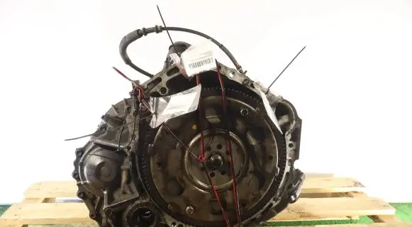 Toyota Avensis T270 Automatic gearbox A22306